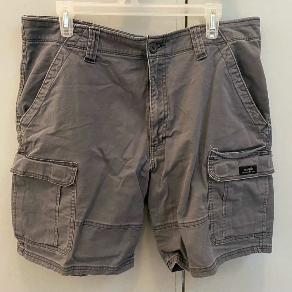 Multi men’s cargo shorts